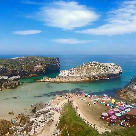 منزل ريفي La Escallada *