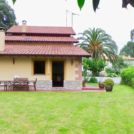 カントリーハウス La Escallada